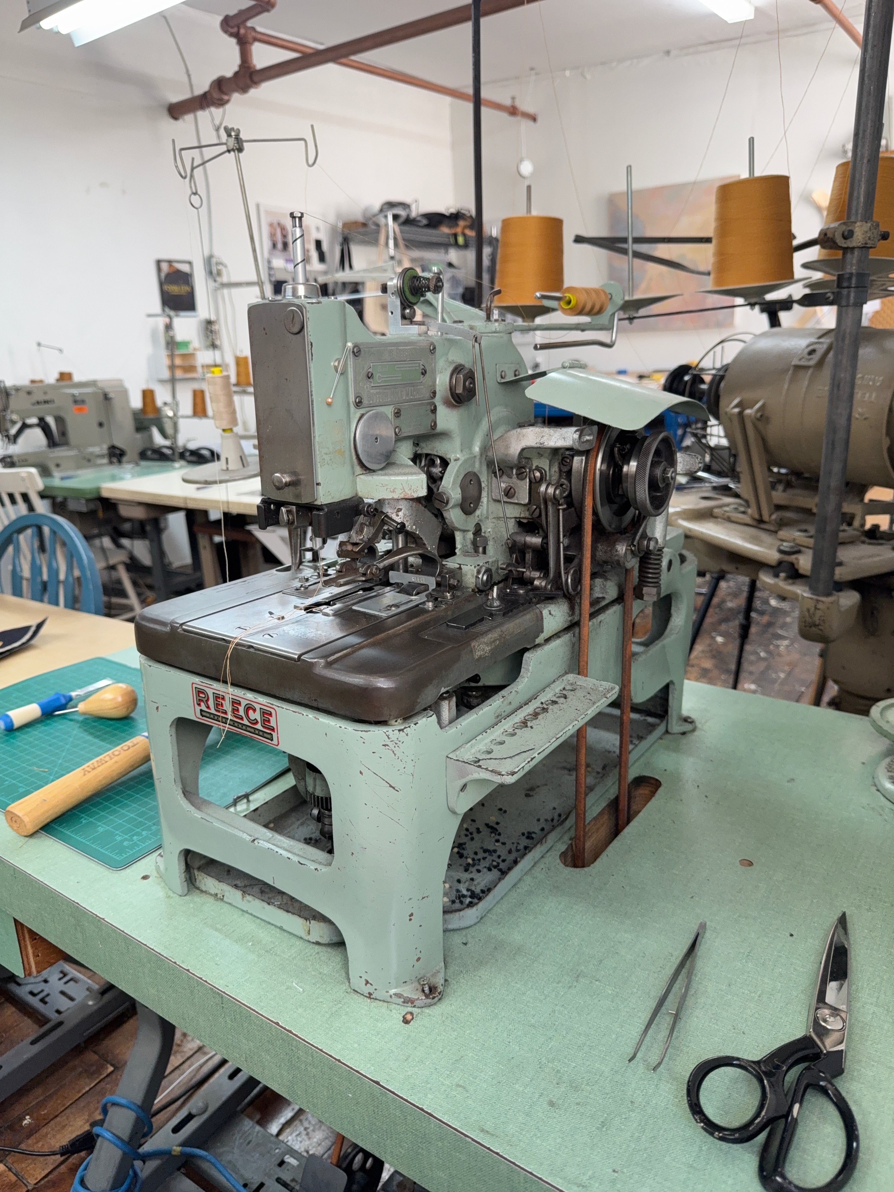 Keyhole Buttonhole Machine (Reece 101) - 30 Mins